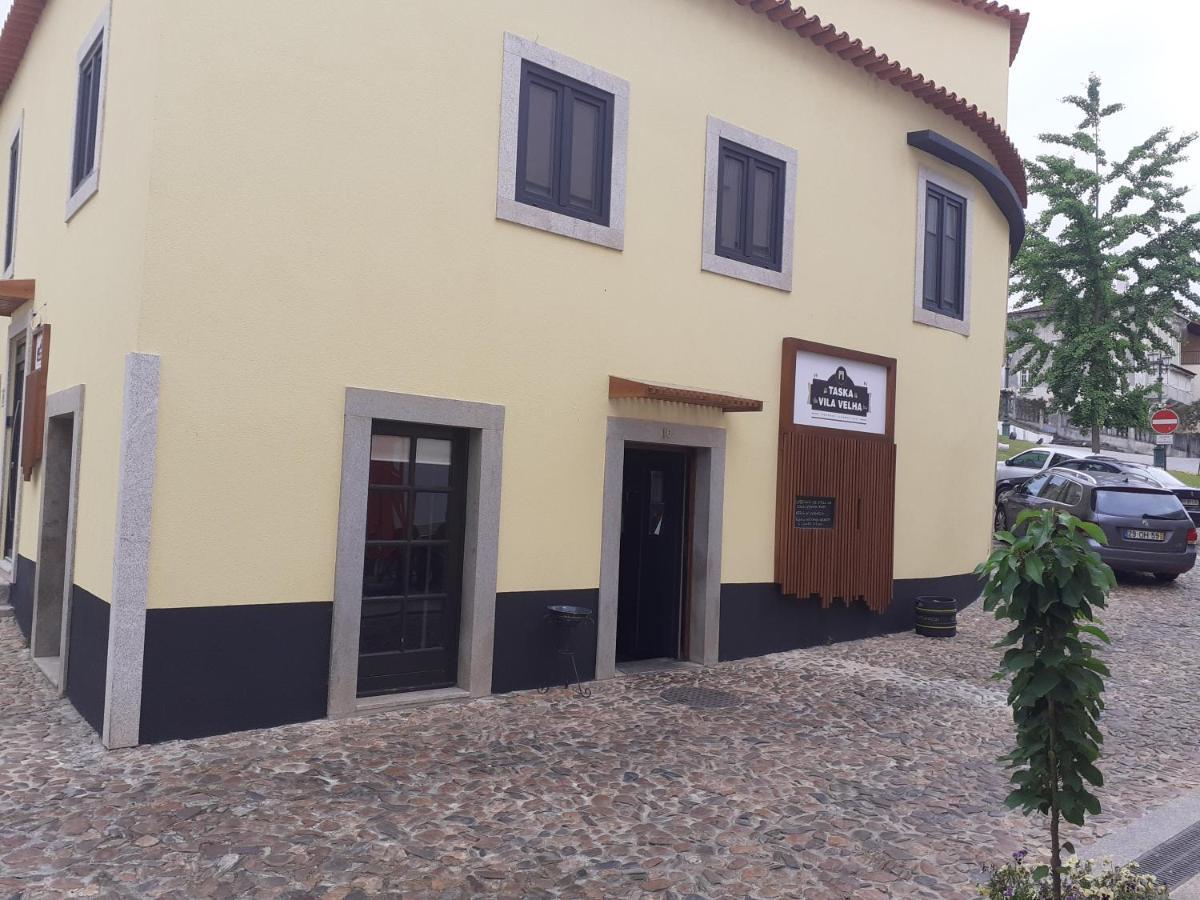Taska Vila Velha Mirandela Exteriör bild