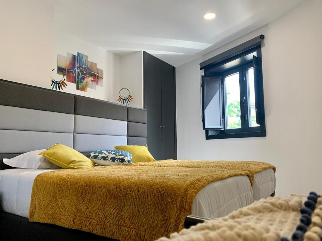 Taska Vila Velha Mirandela Exteriör bild