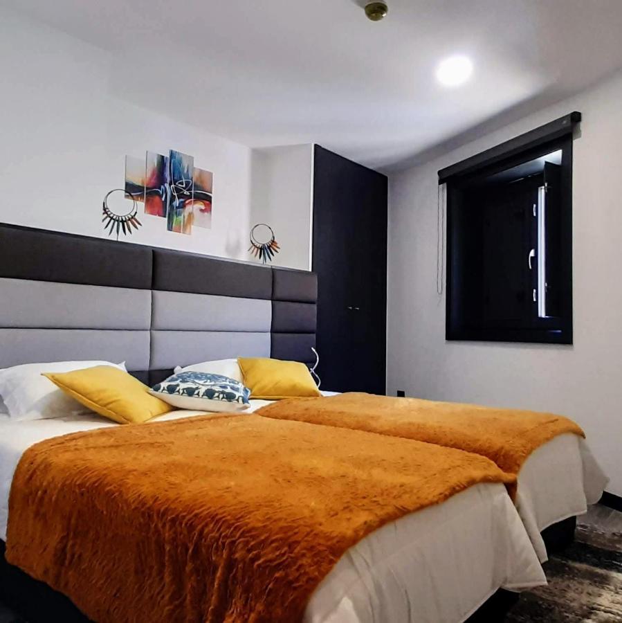 Taska Vila Velha Mirandela Exteriör bild