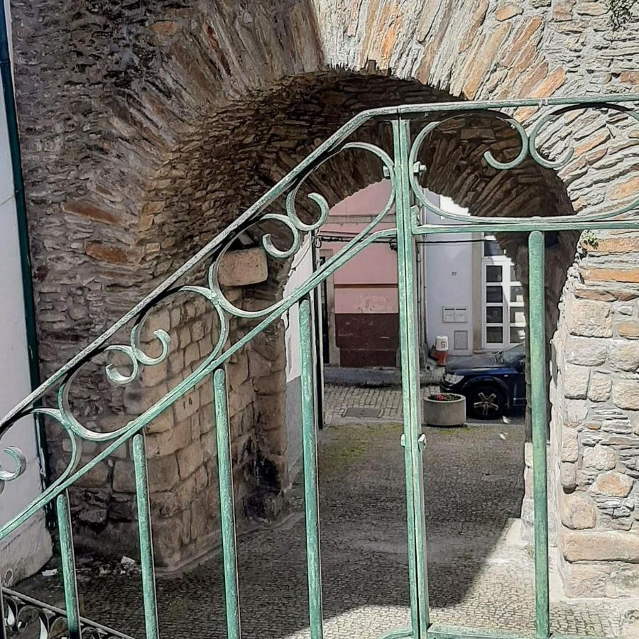 Taska Vila Velha Mirandela Exteriör bild